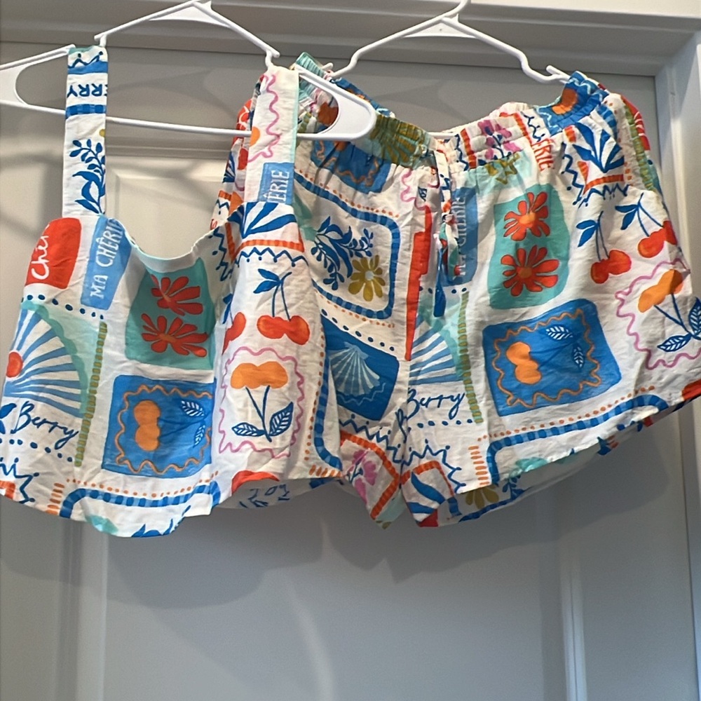 Colorful Patterned Women's Shorts Set
